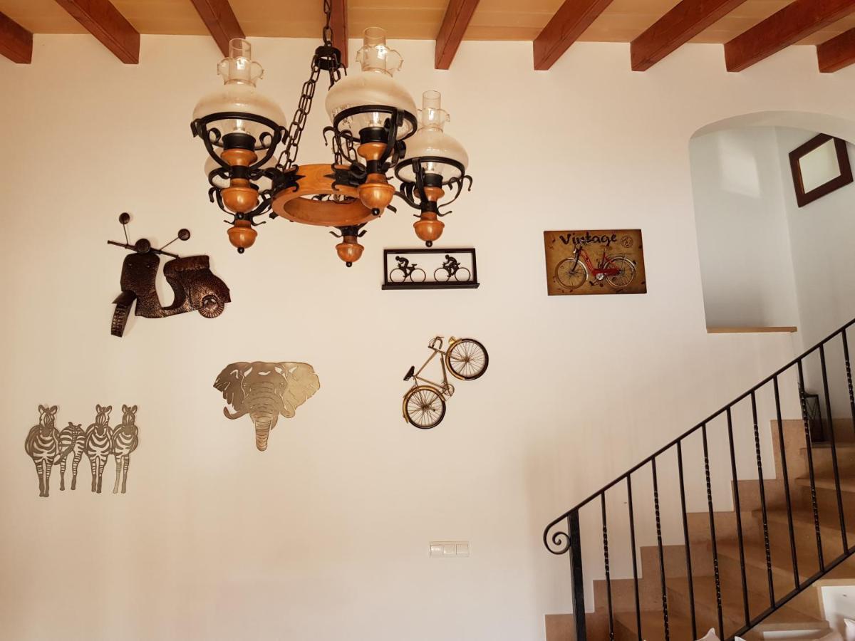 Villa Milagro - 3 Bedroom Finca Style Villa With Pool Near Golf Course/Beaches - Air Cond. Pollença Exterior foto
