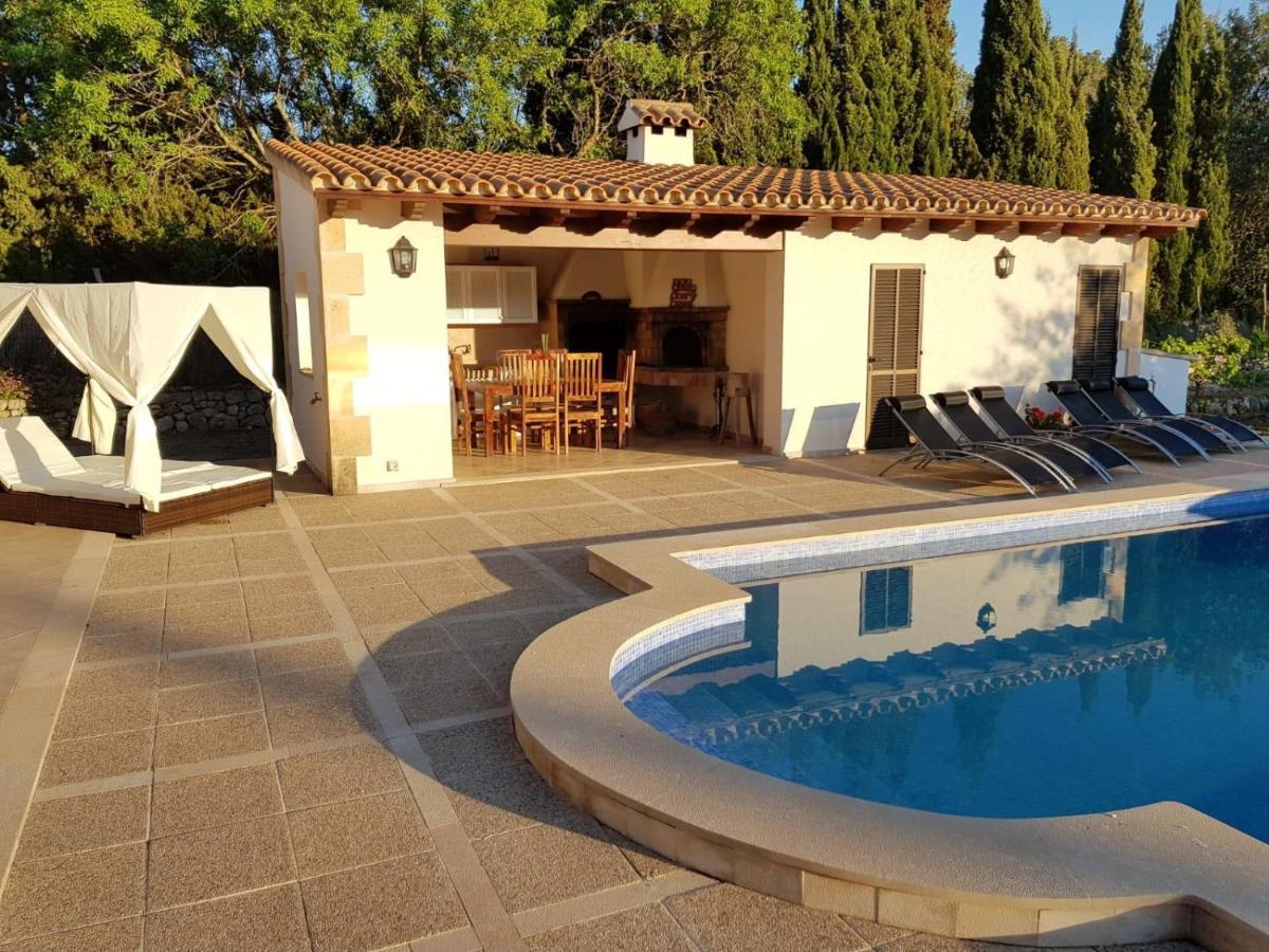 Villa Milagro - 3 Bedroom Finca Style Villa With Pool Near Golf Course/Beaches - Air Cond. Pollença Exterior foto